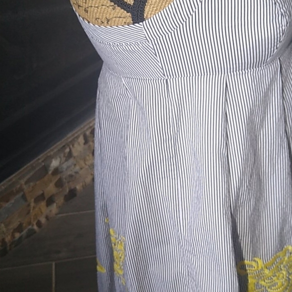 Inc Sundress Black& White Striped Floral Sidezip Sundress sz 4P #899 - Picture 3 of 10